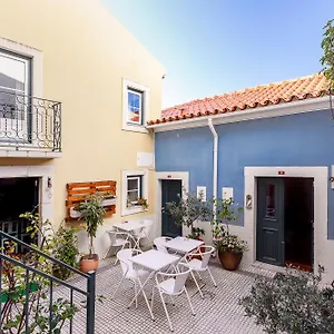  Appartamento Pateo Santo Estevao-self Catering